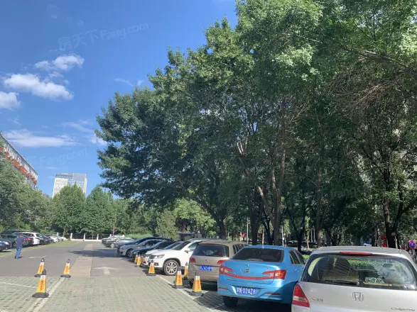 知春大厦住宅实景图