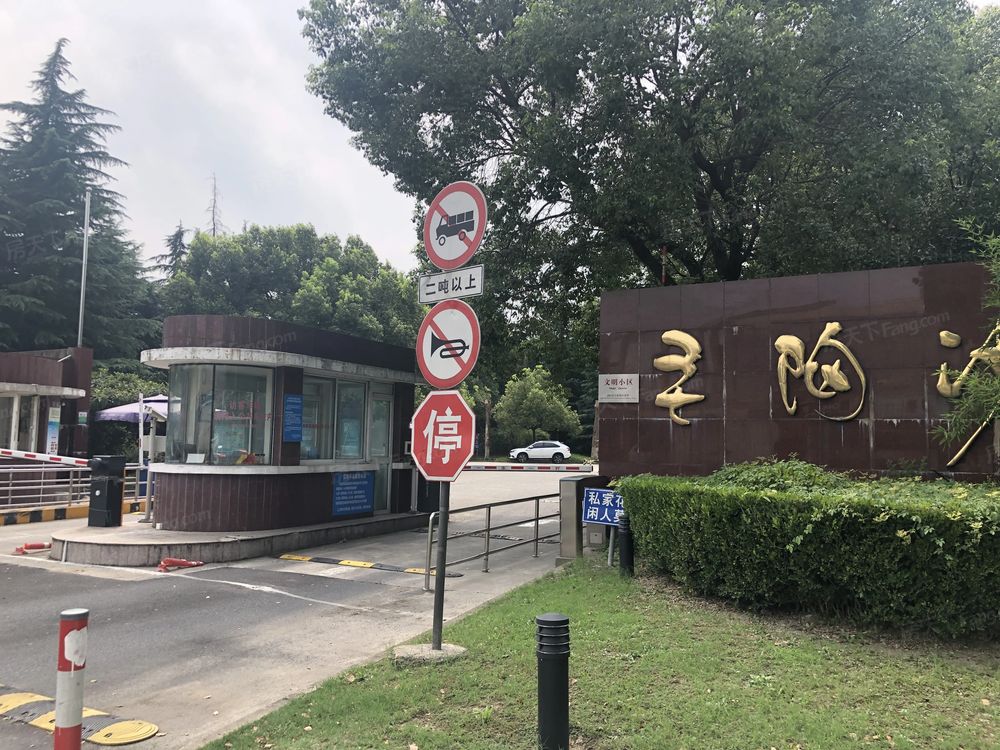 小区相关图