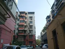 火车头体育场户型通透采光好大三房精装