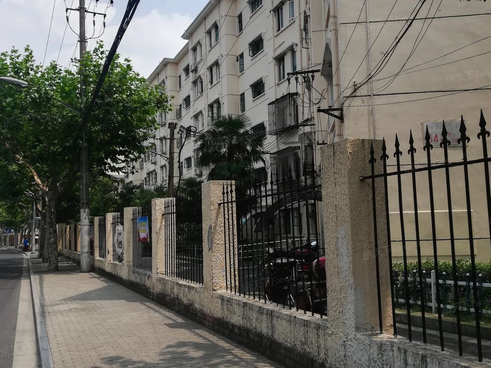 小区相关图