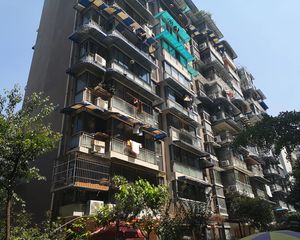 金域港湾2室1厅东南