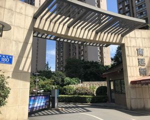 南延新苑4室2厅南