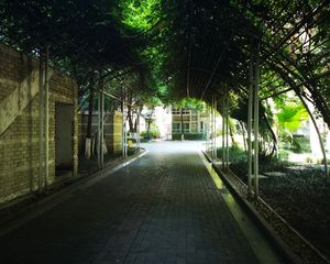 泰基花语廊3室2厅东南