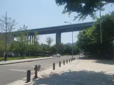 房子采光好户型方正两面窗精装修的可自持可办公