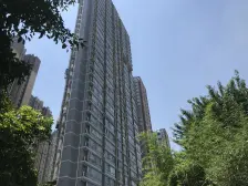 石桥铺电梯两室 住宅性质 交通便利出行方便 带装修