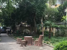 钻石楼层两房,近71路,满五年,房东诚意出售