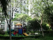 百万精装,103平底复 带121平地下室,位置好看房方便