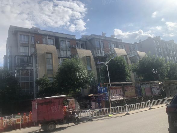 风格与林苑实景图