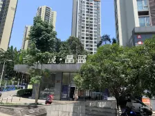 业主在外地诚心出售,产权清晰,看房方便,中间楼层。