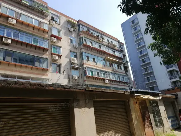 济南护理职业学院试验机场宿舍实景图
