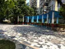 房屋户型方正,保持好,大阳台,视野好,朝中庭