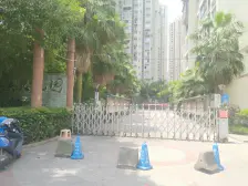 金沙天街旁 住家小三房 出行方便