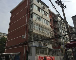安德路社区中石油单元有门禁楼道干净