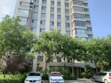 龙盛园,顶层带大阁楼,精装修,拎包入住,好位置