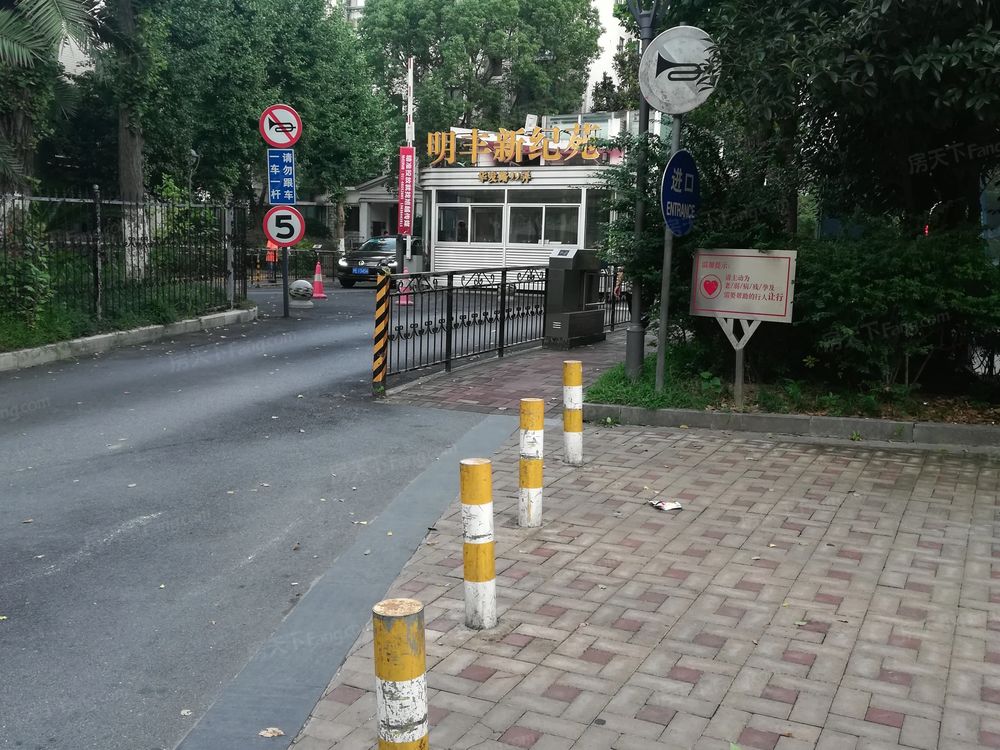 小区相关图