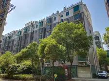 澄碧湖阳光 南北通透,采光好 装修好,环镜优美 近地铁 中间楼层