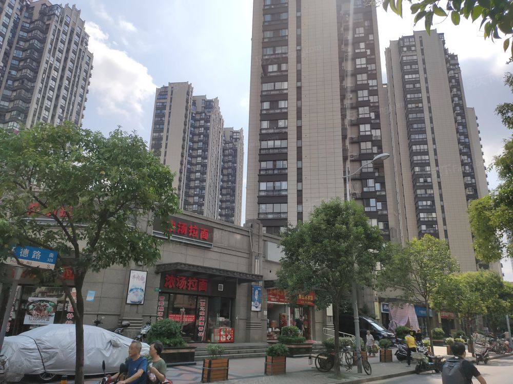 小区相关图