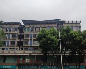 帝景花园3室1厅东南