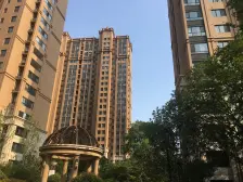 急售!昌建誉峰双气 人车分流 三个阳台 价格可谈