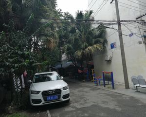 百花东路4号院1室1厅南