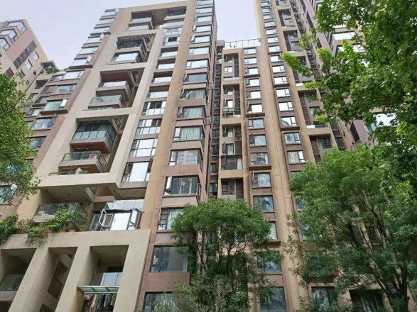 麓山国际社区云曦台