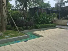 龙湖联排别墅 带前后花园 带屋顶花园 两个车位 近科巴