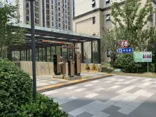 招商下叠,少有的带2层地下室,直通车库,随时可看