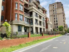 此房满五唯① 无个税 户型正气 采光明亮 通风效果好