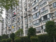 泰辰小区中间位置楼层好价格美丽欢迎来看