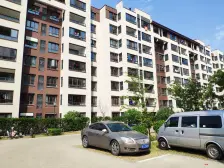 绿地博墅 3室2厅 东南