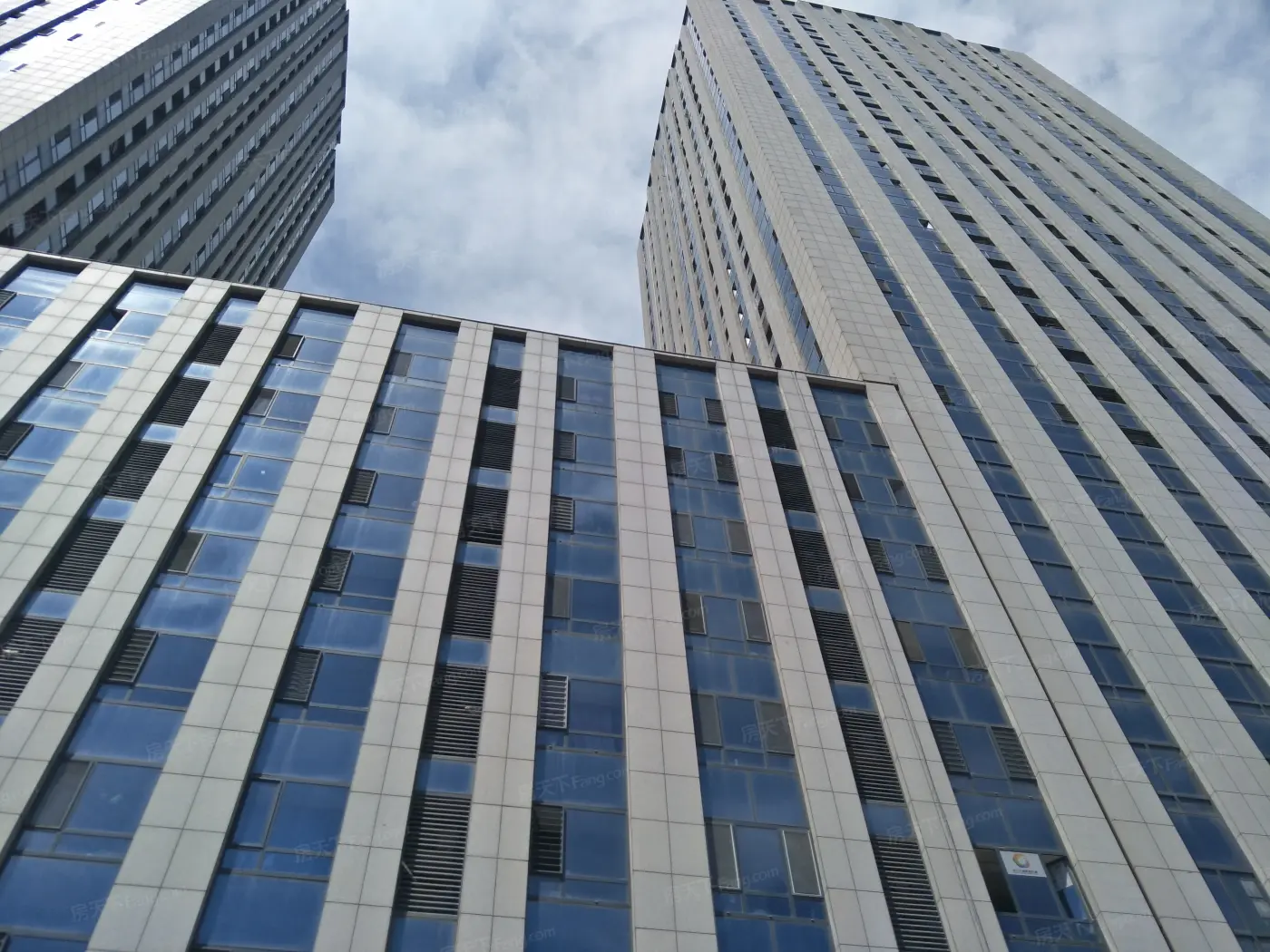 银都新城市广场