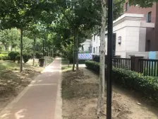 中航华府 中间楼层 采光好 户型好 封闭小区