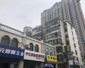 中南花苑采光好房主着急出售
