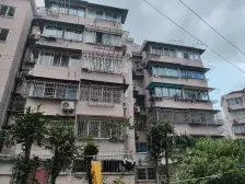 香山新村,南北户型,客厅朝南,满五全明。