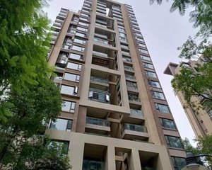 麓山国际云曦台3室1厅南