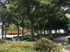 临港近地铁大三房带阁楼南北通透格局好