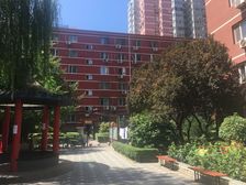 朝阳区示范小区,小区环境优美管理好,业主诚意出售