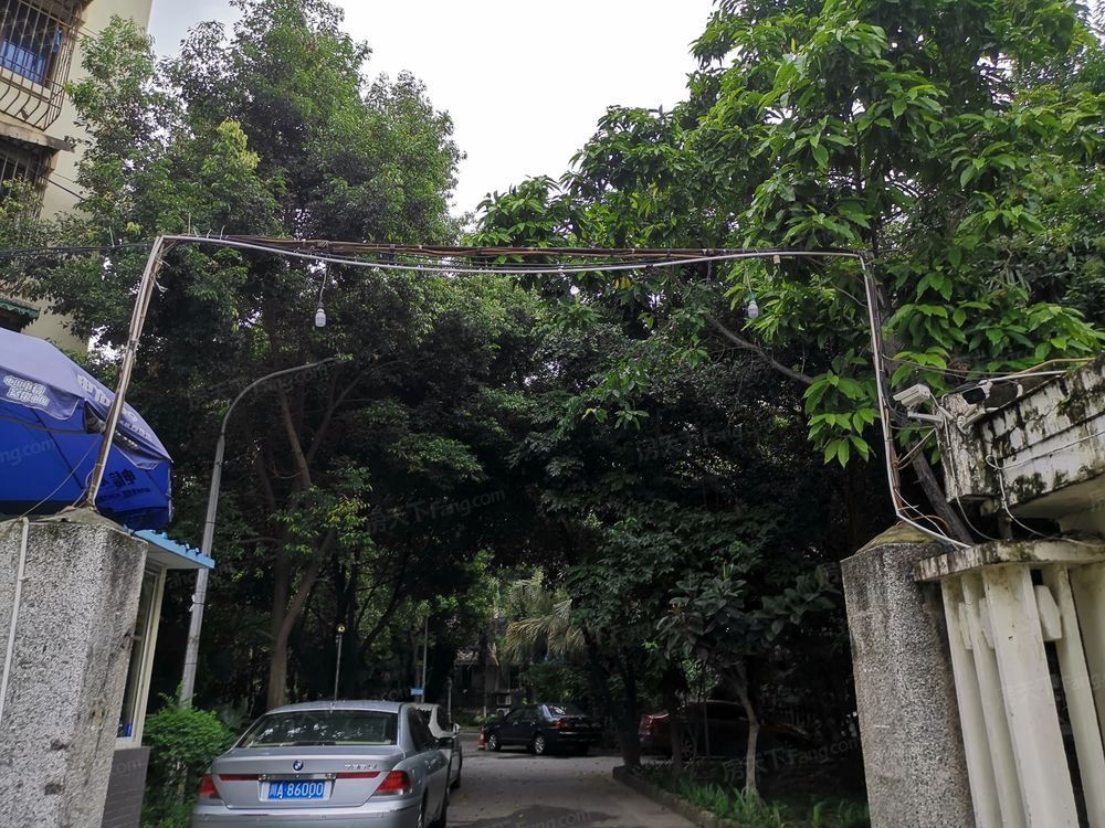 小区相关图