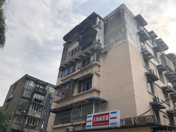 成达综合楼实景图