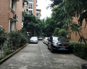 天地芳苑 4室2厅 南