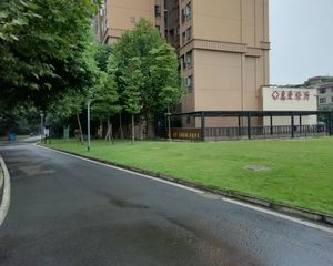 蓝光花满庭二期3室2厅南