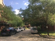 一楼带大院好房出售南北通透户型,视野宽阔