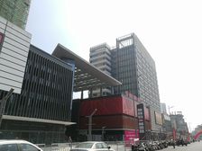 润达国际鼓楼台湾花园中|央公馆秀江外滩