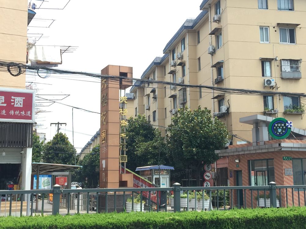 小区相关图