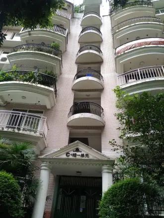 阳光华庭实景图