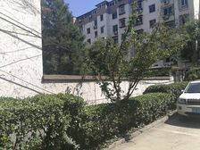 精图小区56号院南北上下2层满五年不临街