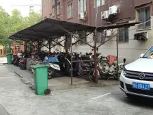 房子位置,小区环境好 配套齐全,交通便利