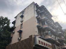成达综合楼4室2厅南