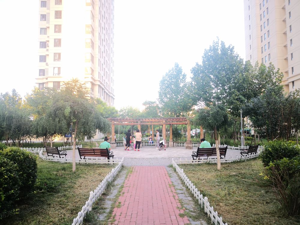 小区相关图