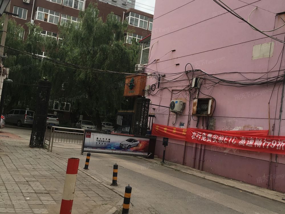 小区相关图